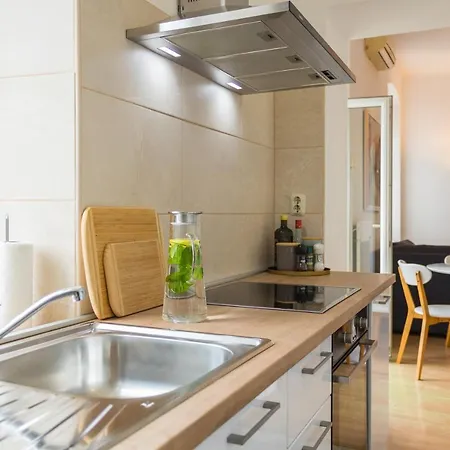 Apartman Lussi Pula Exterior photo