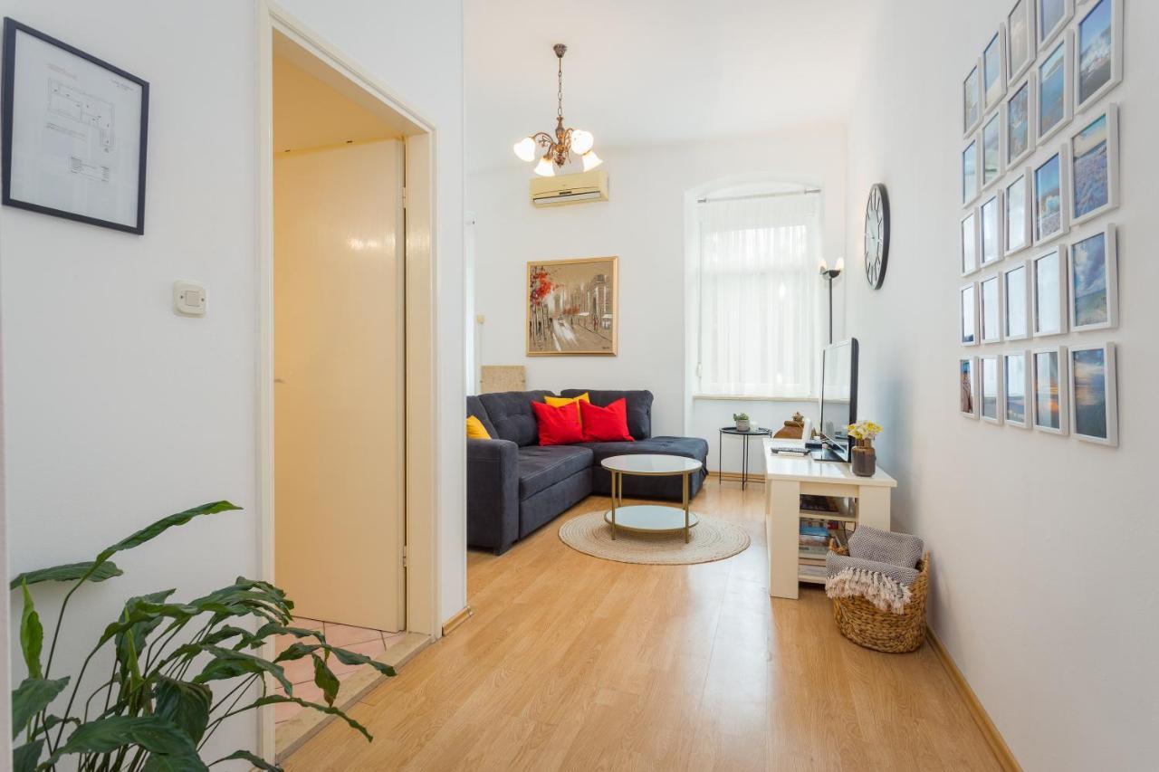 Lussi Apartment